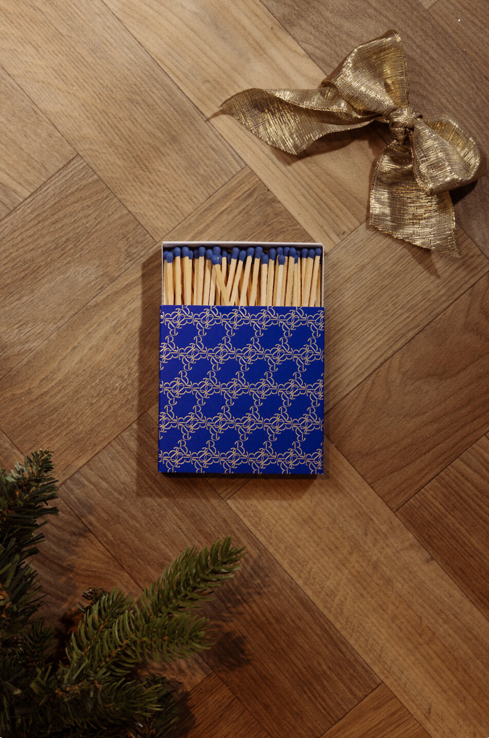 B for BONGÉNIE monogrammed matchbox