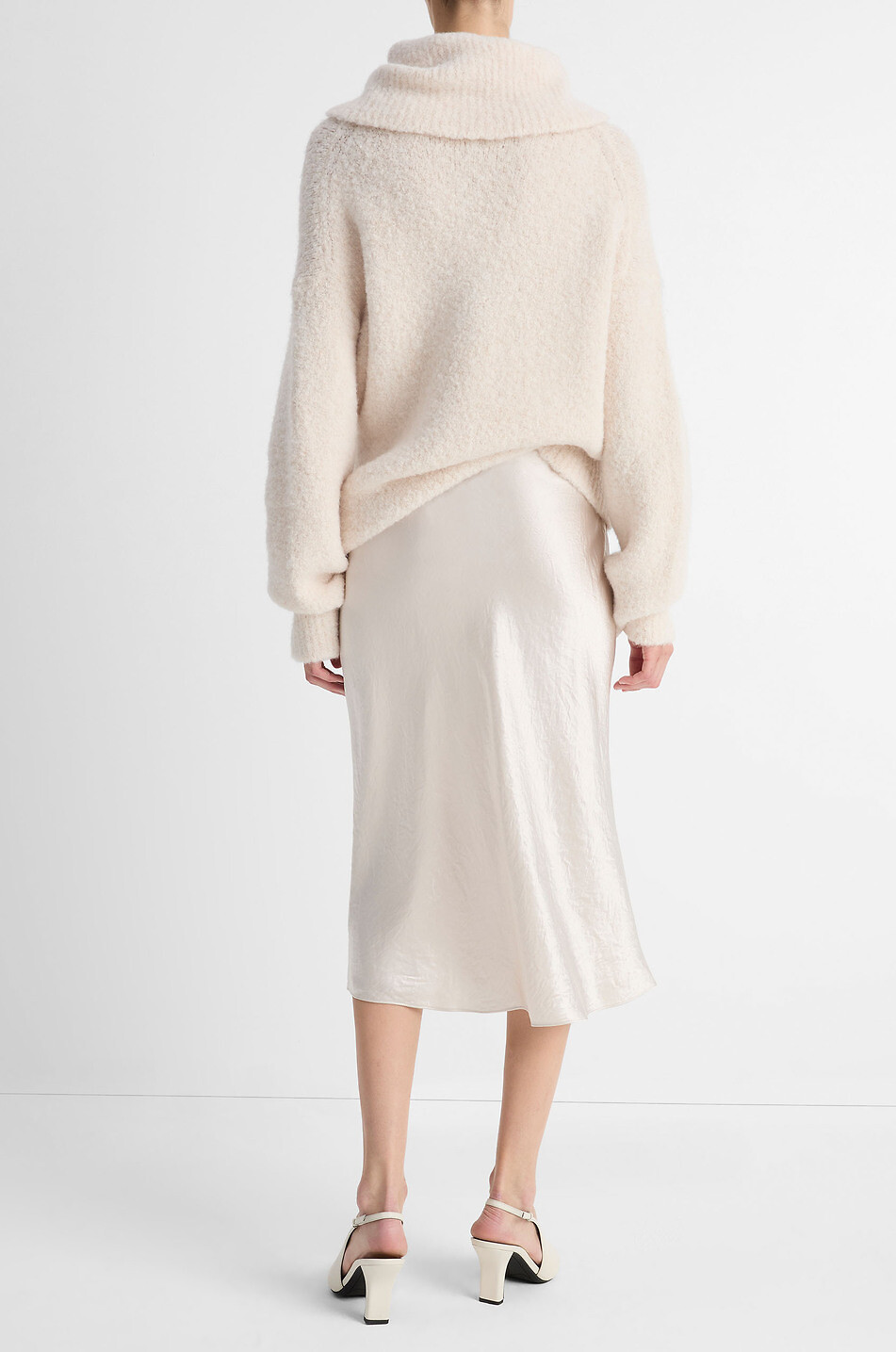 VINCE Crinkle effect satin midi skirt Women BEIGE 4