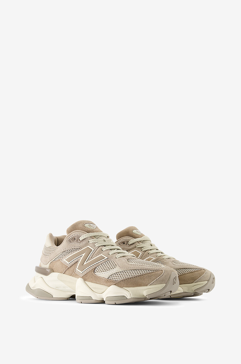 NEW BALANCE Baskets basses en daim 9060 Femme MARRON 1