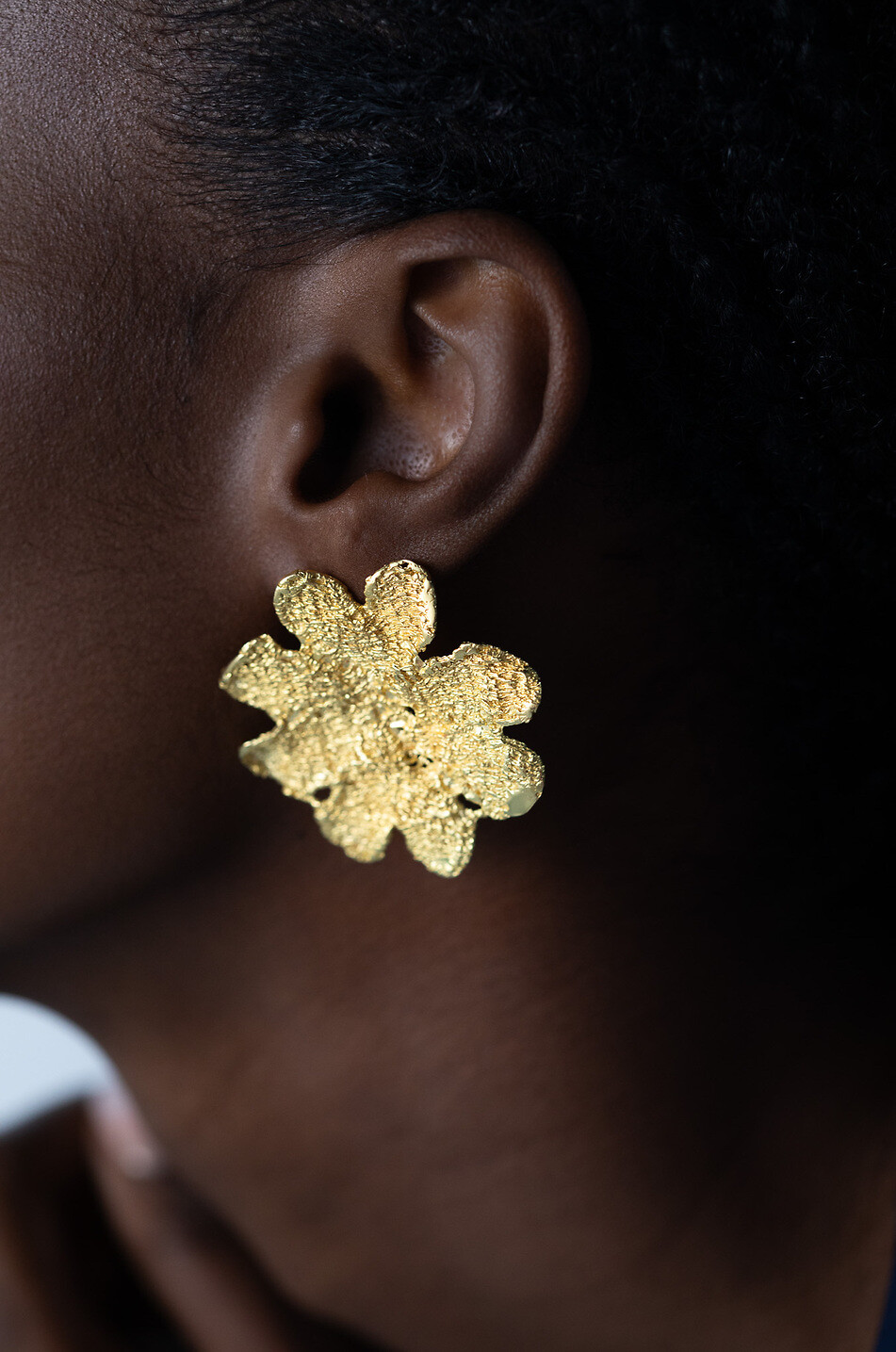 YSSO Clous d'oreilles dorés Anemone Femme DORE 2