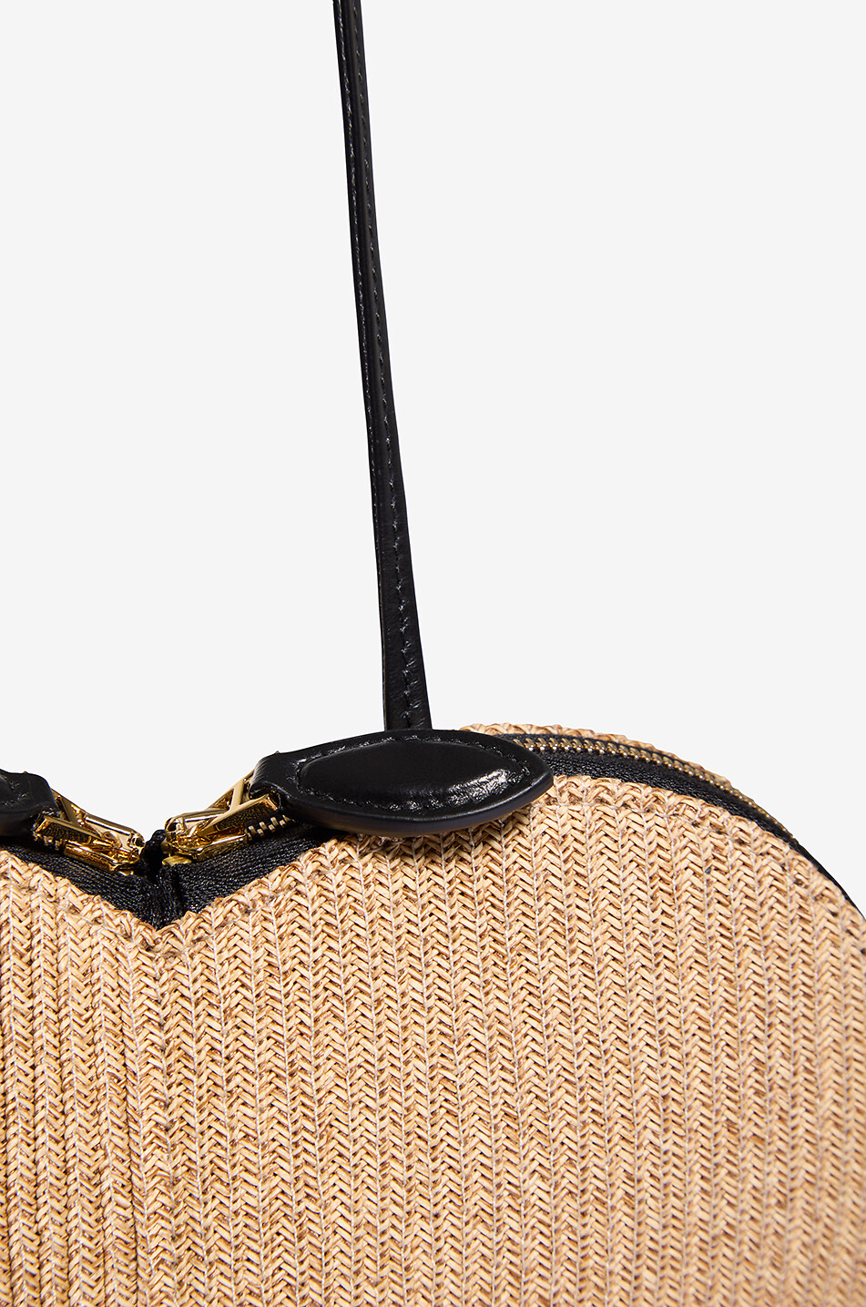 ALAÏA Le Coeur raffia and leather shoulder bag Women Light beige 5