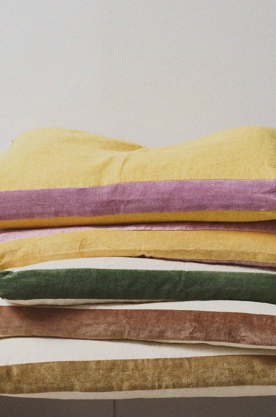 Pomax Alpha Borders Linen Cushion - Thumbnail 4