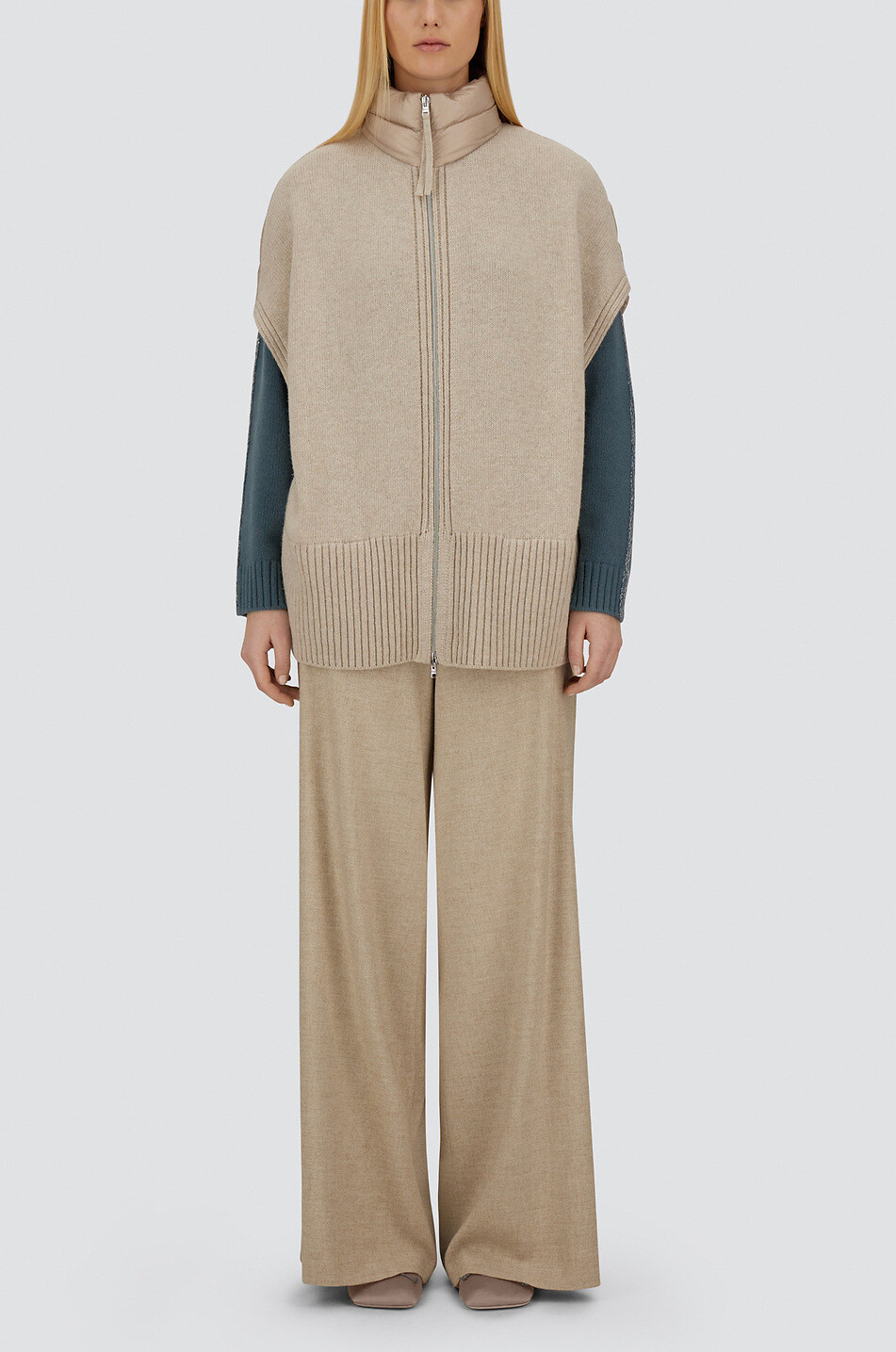 HERNO Poncho en maille et nylon Ultralight Resort Femme Beige clair 7