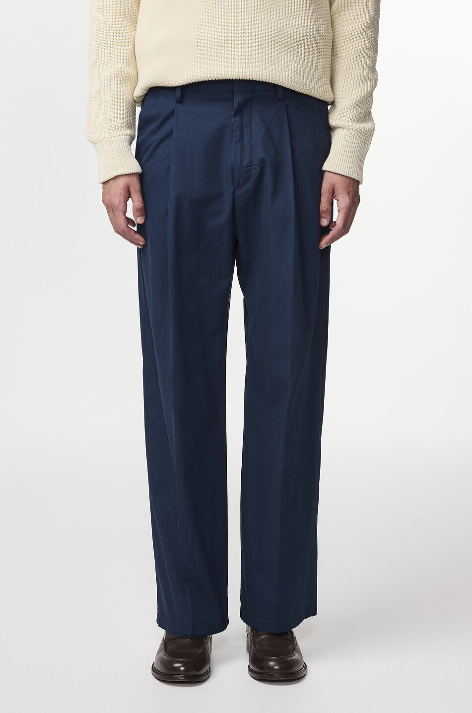 NN07 Kay organic cotton pleated trousers Men DARK BLUE 6