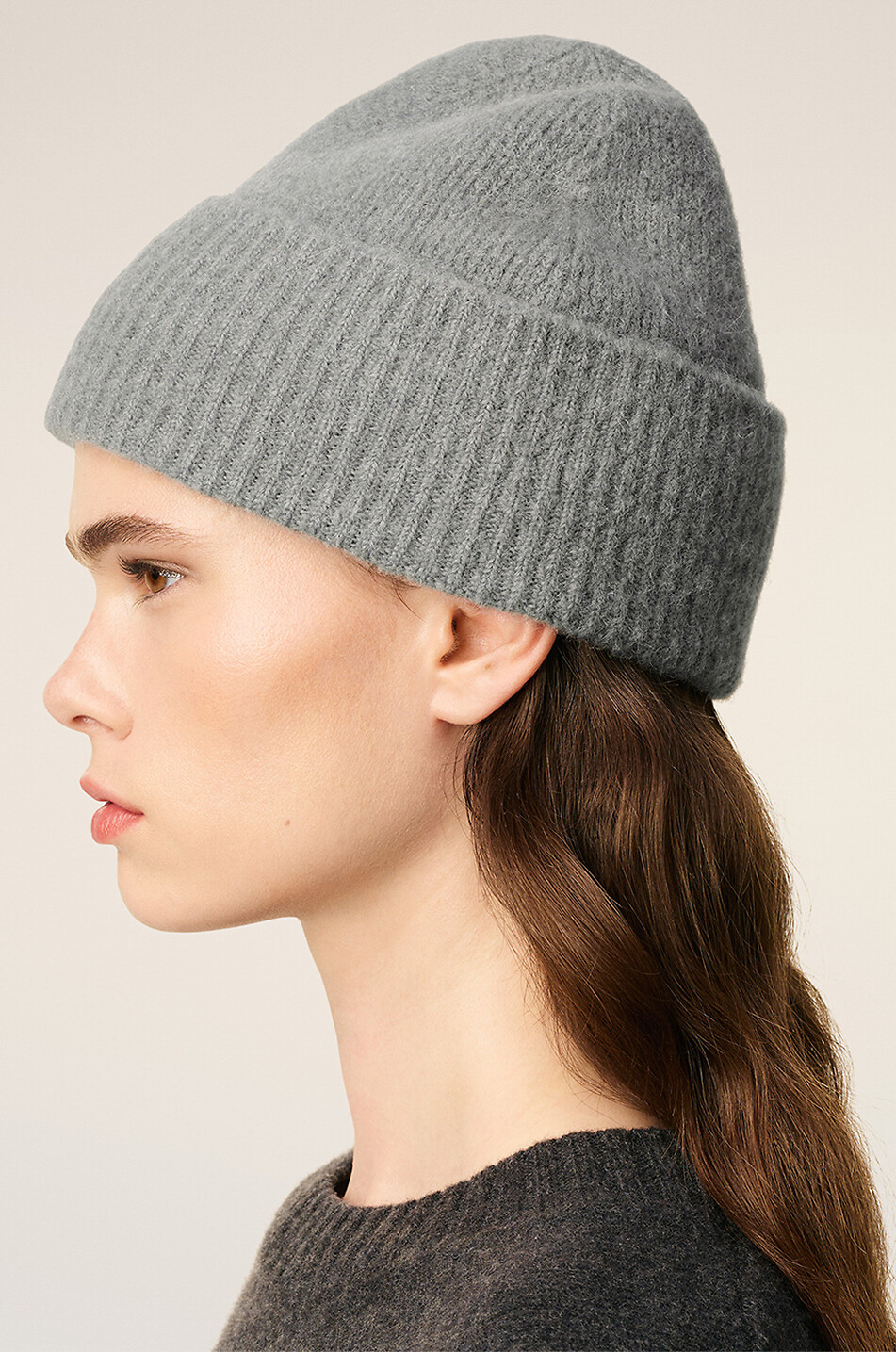 AMI Ami de Cœur alpaca blend beanie Women LIGHT GREY 4