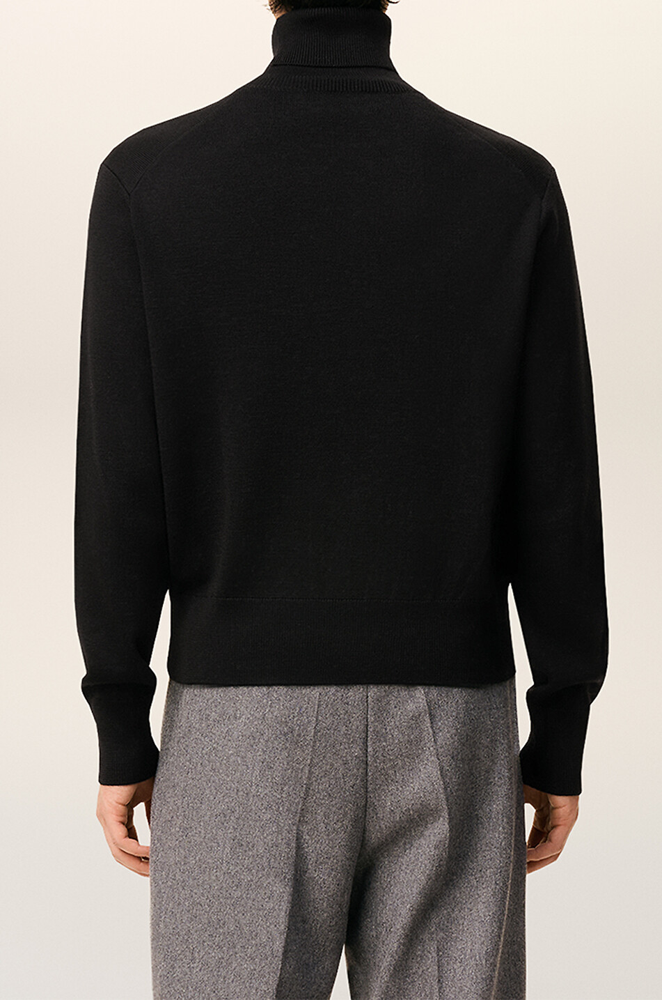 AMI Pull en laine mérinos à col roulé Homme NOIR 4