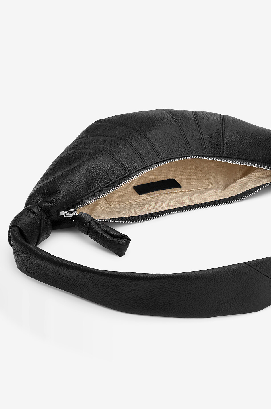 LEMAIRE Sac porté épaule en cuir grainé matelassé Small Croissant Femme NOIR 3