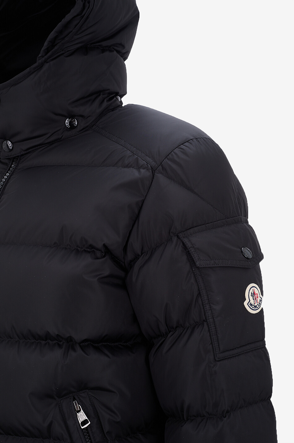 MONCLER Kurze Daunenjacke mit abnehmbarer Kapuze Moncler Maya Herren SCHWARZ 3