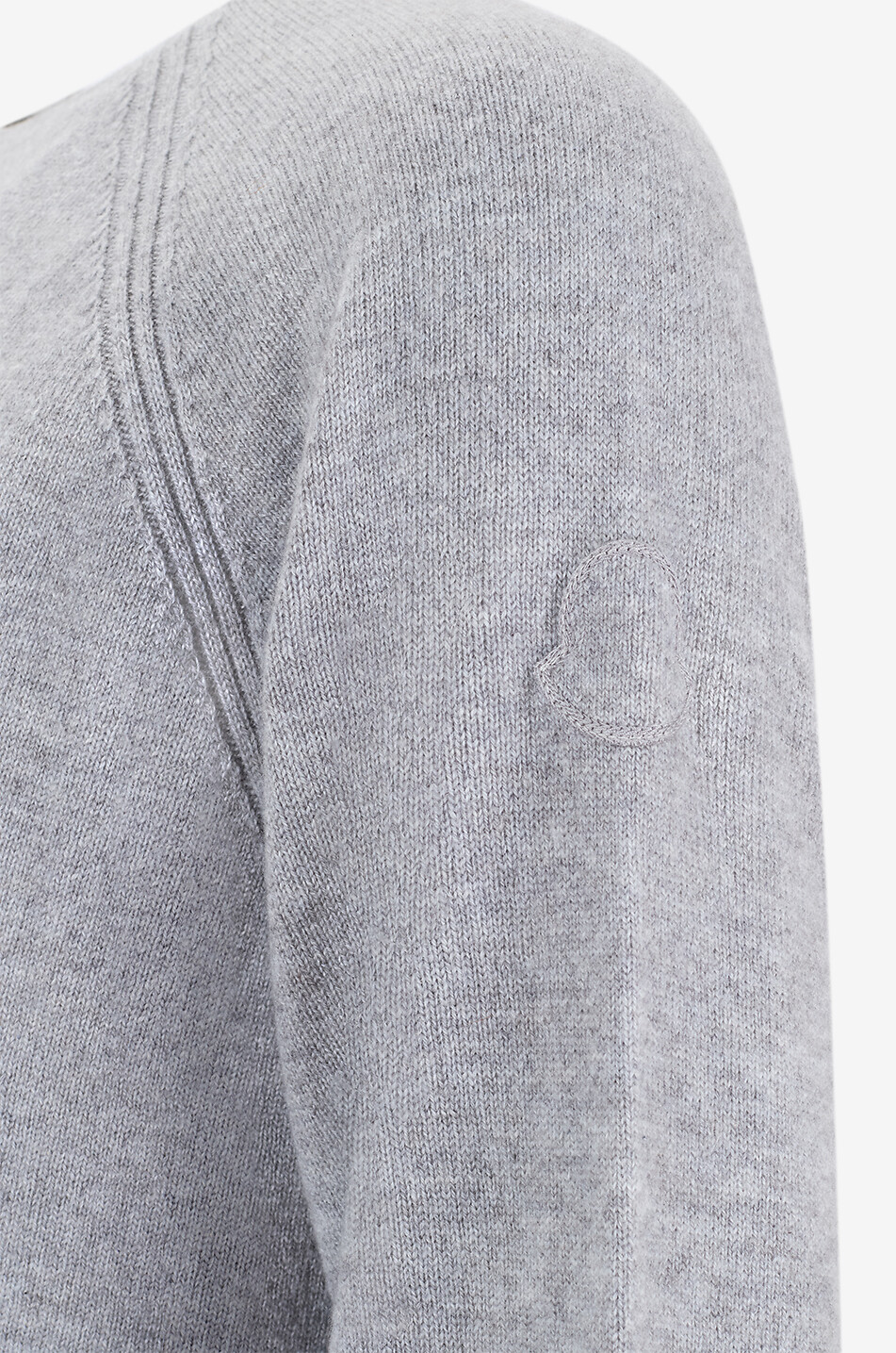 MONCLER Pull à col rond et manches raglan en cachemire fin Femme GRIS 3