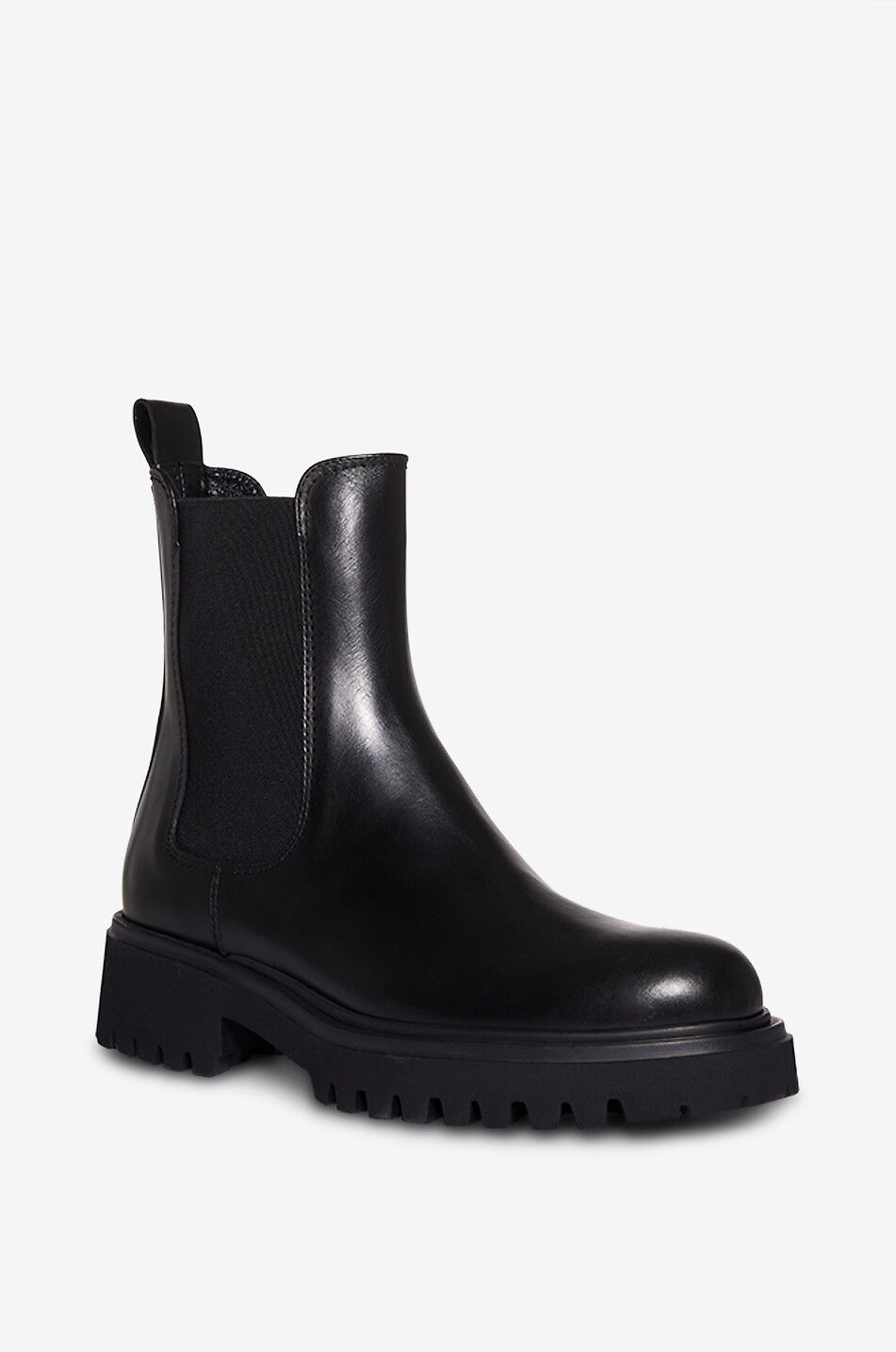 Worms Ranch leather chelsea boots with lug sole