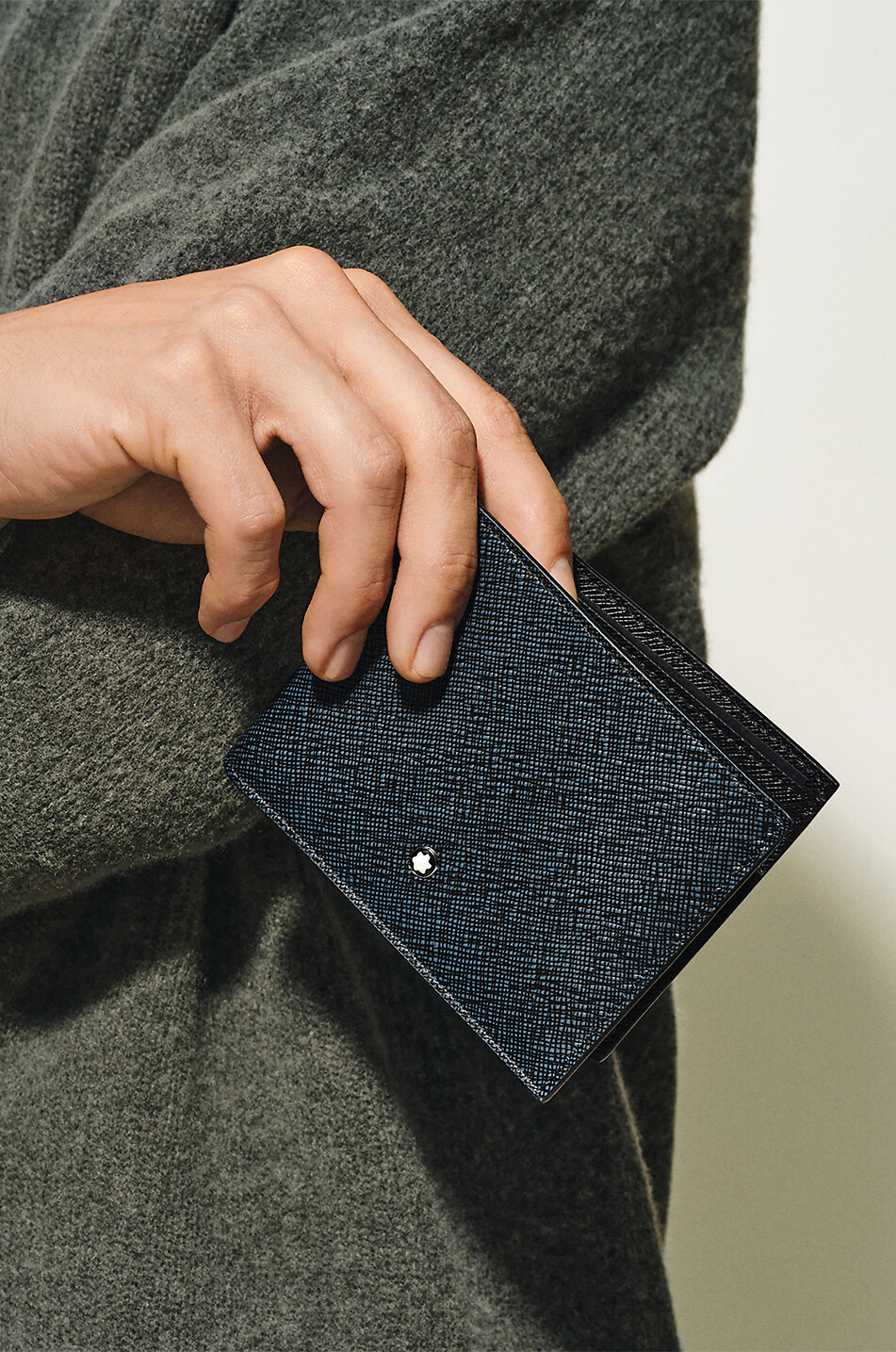 MONTBLANC Sartorial wallet 6cc Men DARK BLUE 3