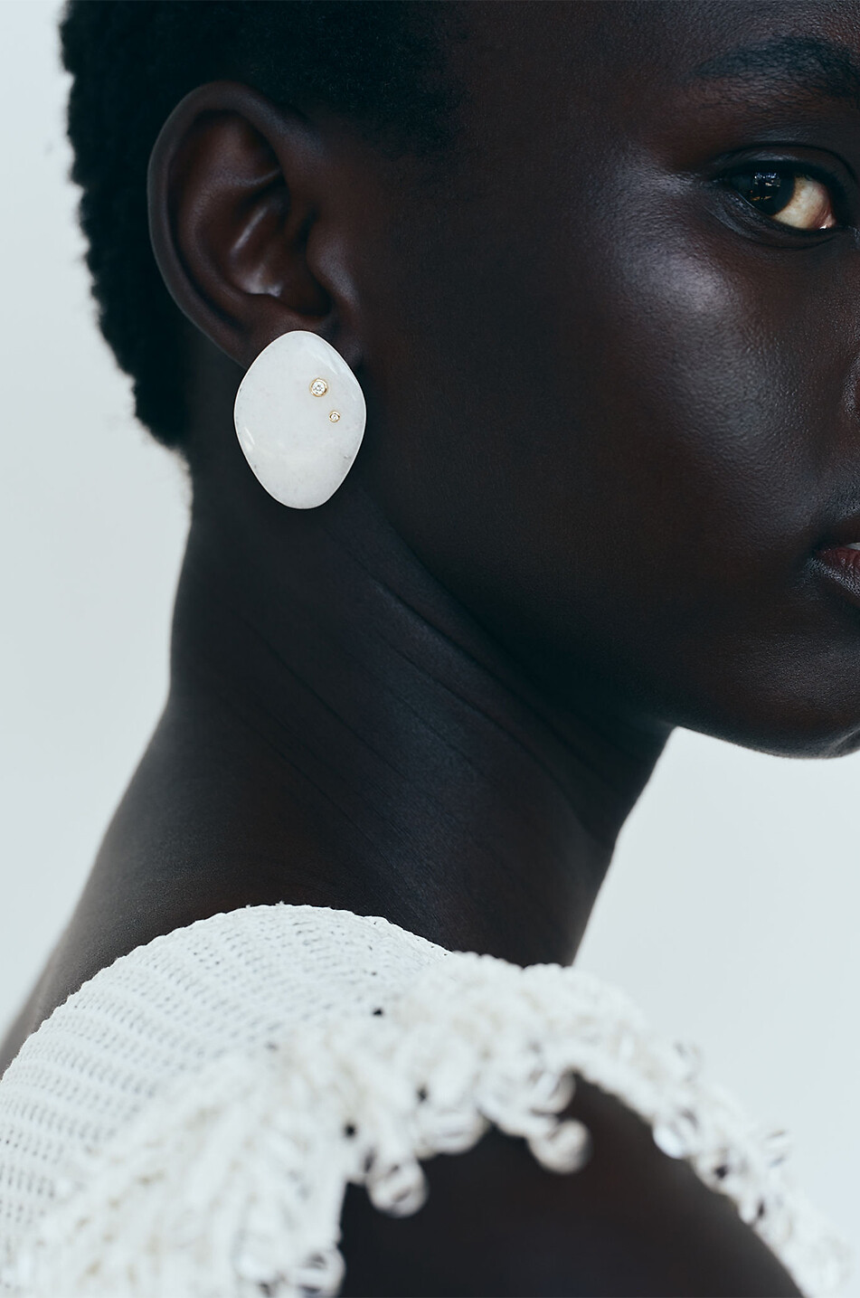 BY PARIAH Clous d'oreilles en jaspe blanche et diamants Venus Femme BLANC 2