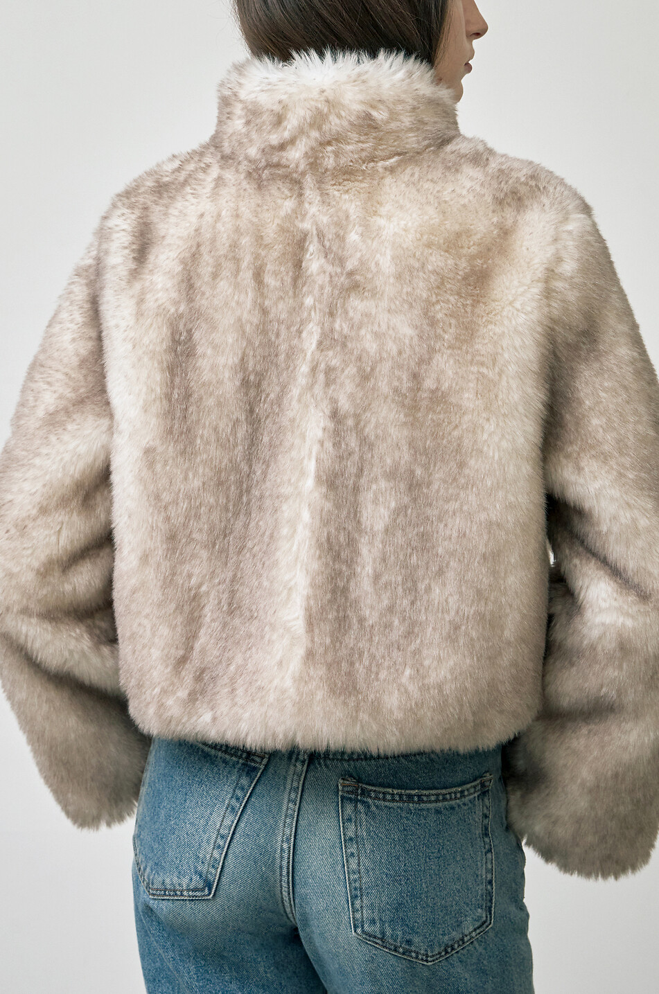 THELAURENT Brooklyn fluffy faux fur short coat Women EGGSHELL 4