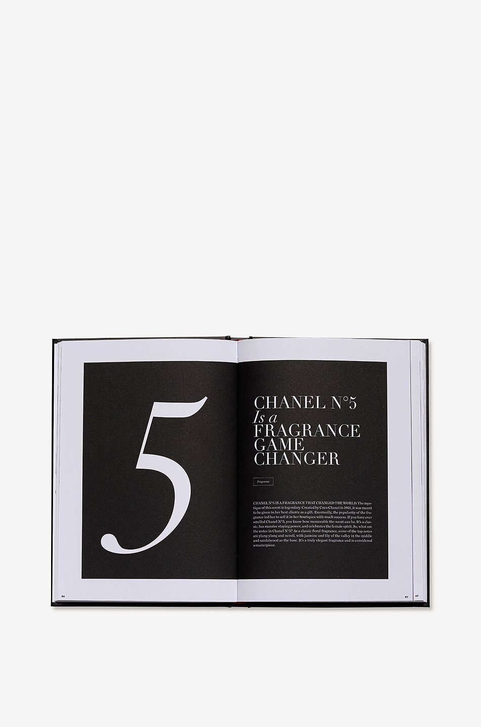 NEW MAGS The Essence of Chanel coffee table book Home BLACK 3