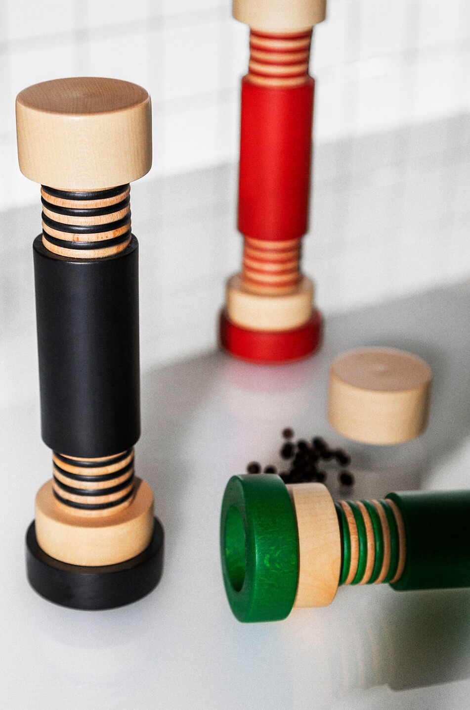 ALESSI Moulin à poivre en bois Arts de la table Maison NOIR 2