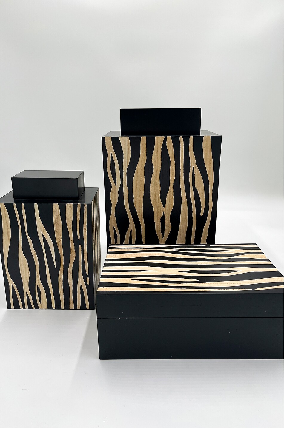 JF. THE REBORN HOME Black Natural rectangular sculpted wooden box Home BLACK 3