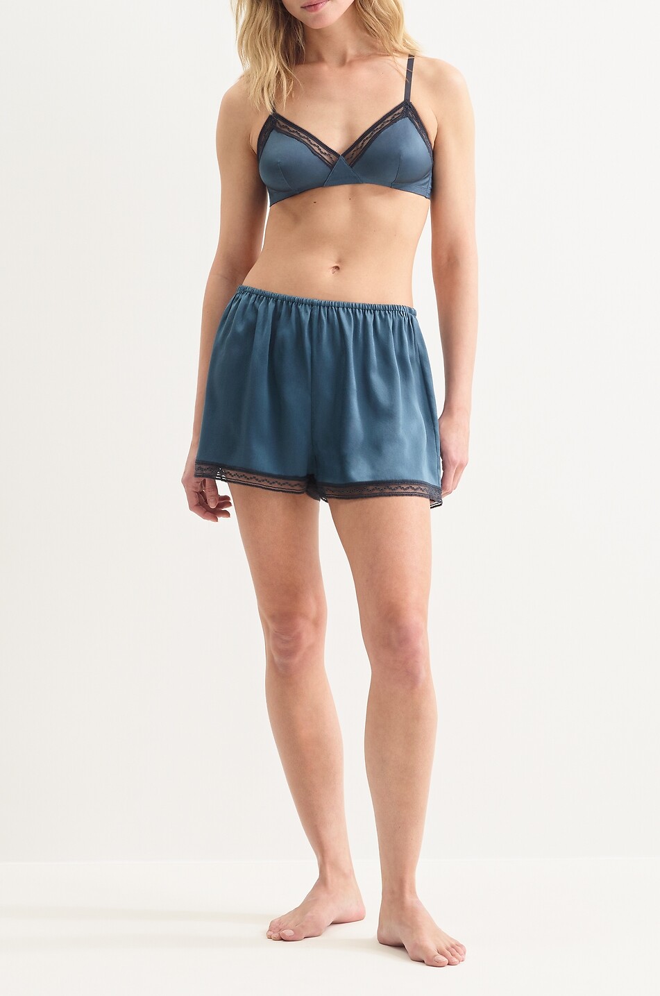 ERES Pretty silk satin and lace pyjama shorts Women BLUE 2