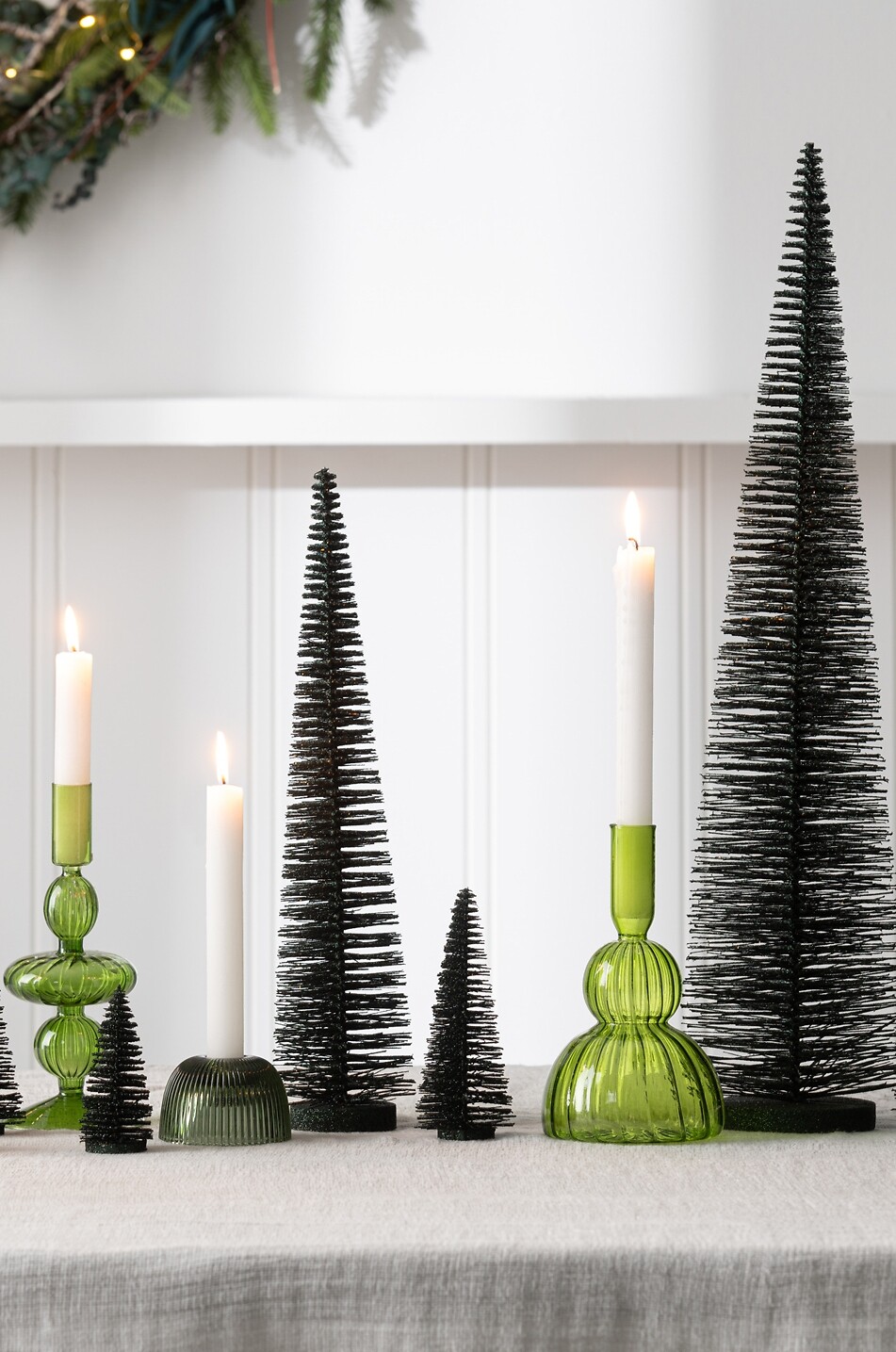 JOLIPA Glitzernder Tannenbaum - L Haus GRÜN 5