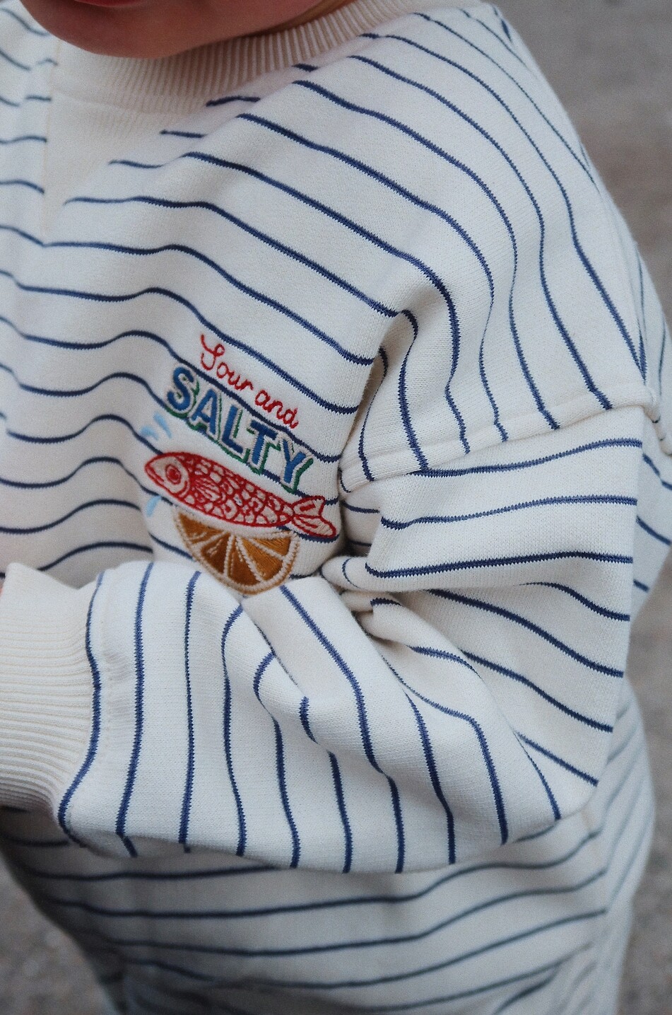 KONGES SLØJD Sweat-shirt garçon en jersey rayé brodé Amio Garçon BLANC CASSE 4