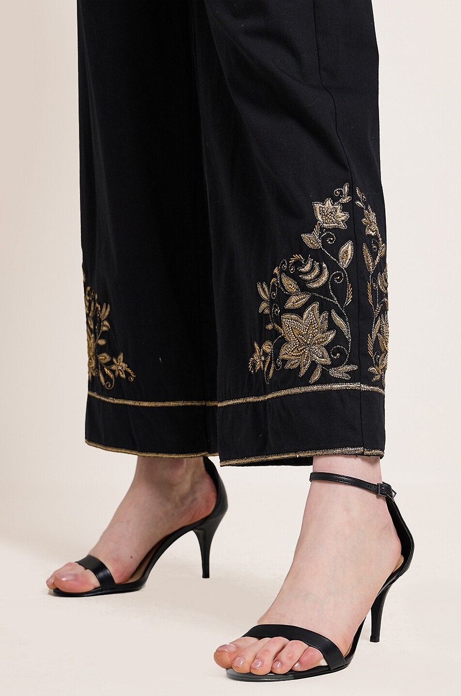 SCARLETT POPPIES Isi embroidered patterned wide-leg trousers Women BLACK 7