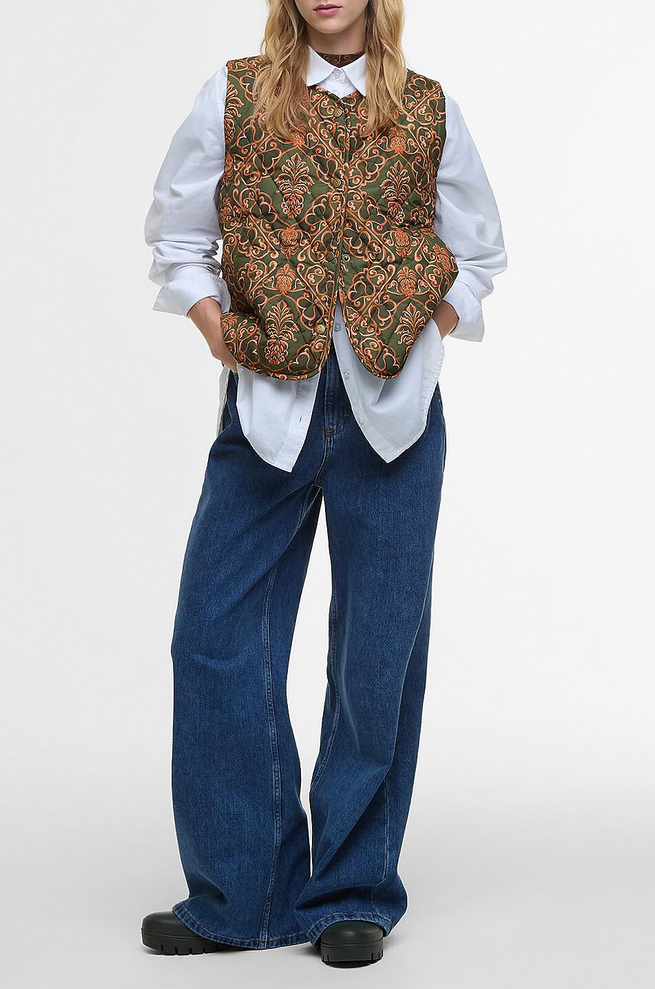 BARBOUR X FARM RIO Fernanda Liner printed quilted vest Women DARK GREEN 5