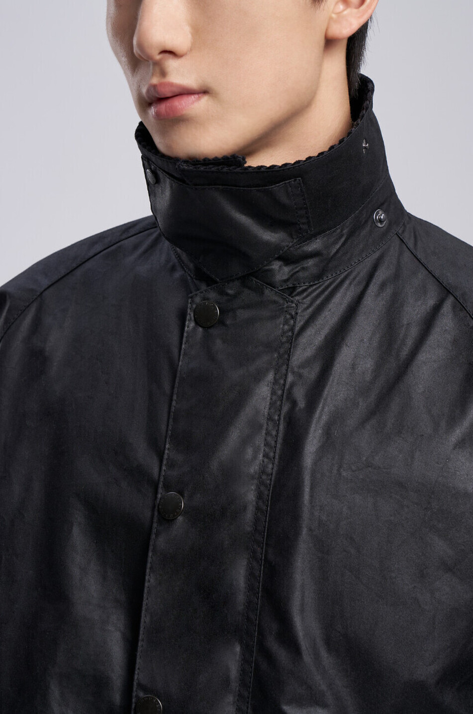 BARBOUR Kurze Wachsjacke mit Hemdkragen Herren SCHWARZ 5