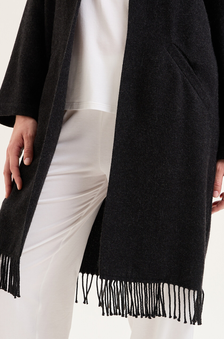 LAURENCE TAVERNIER Poncho long en laine à franges Laurence Femme GRIS FONCÉ 6