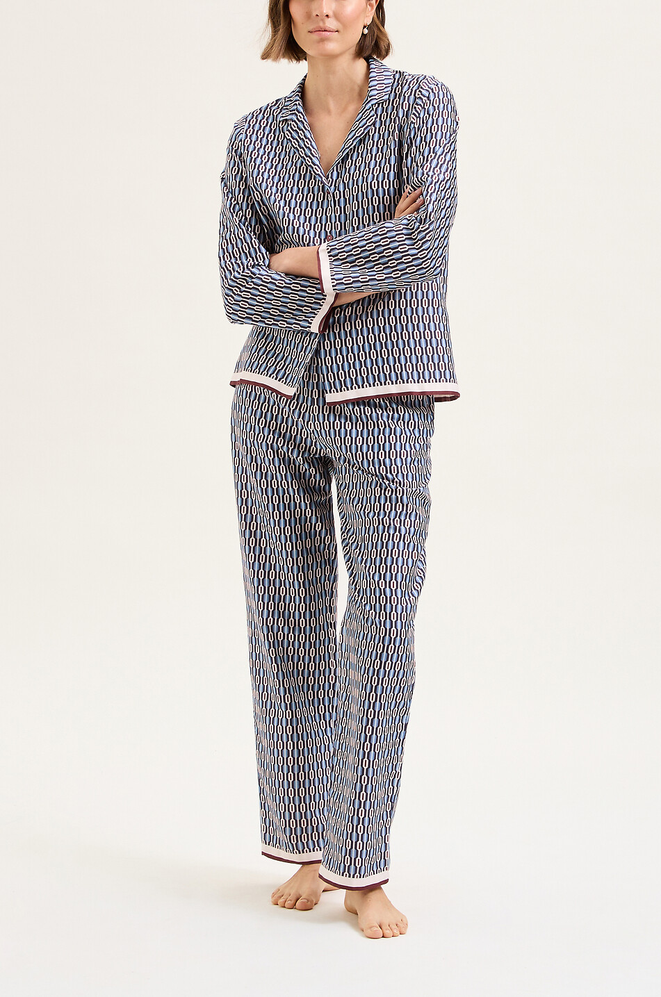 LAURENCE TAVERNIER Geometric print satin pyjamas Women MULTI COLOURED 2