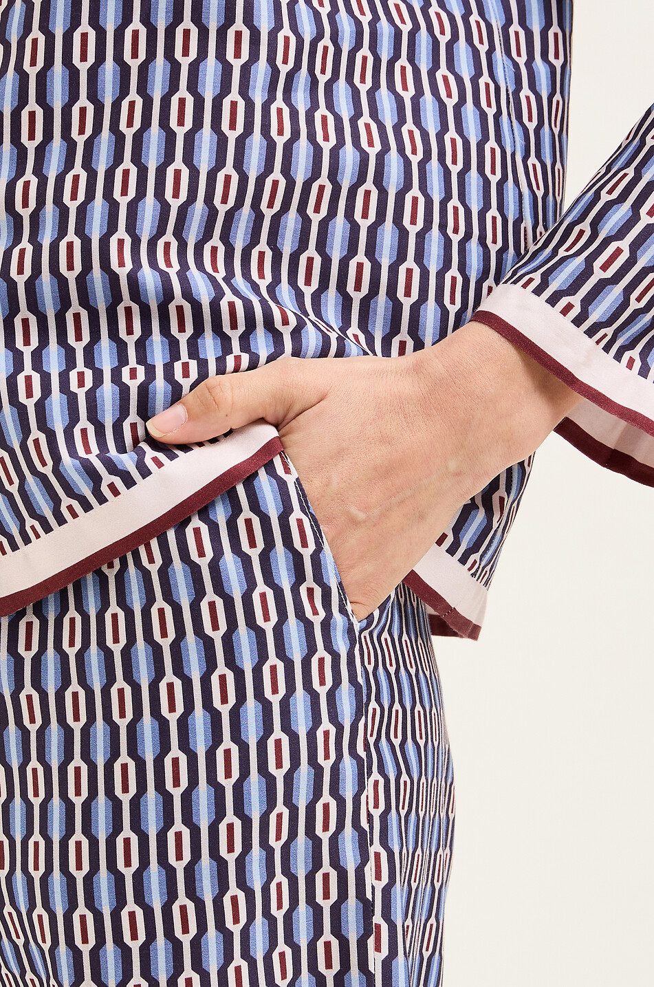 LAURENCE TAVERNIER Geometric print satin pyjamas Women MULTI COLOURED 4