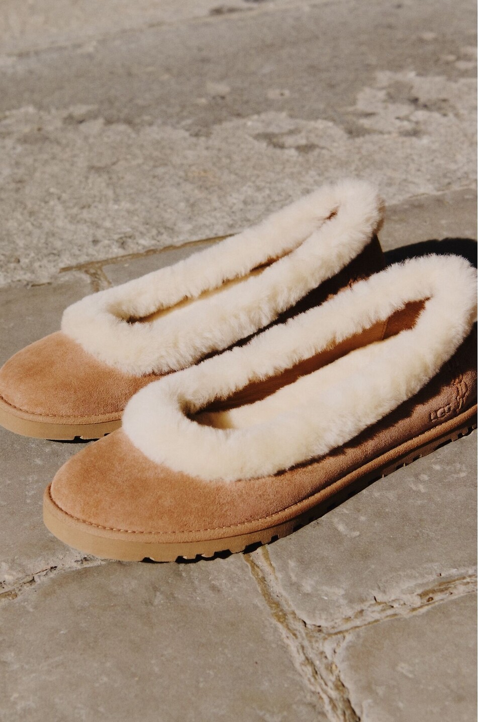 UGG Zora shearling-lined suede ballerina flats Women BROWN 4
