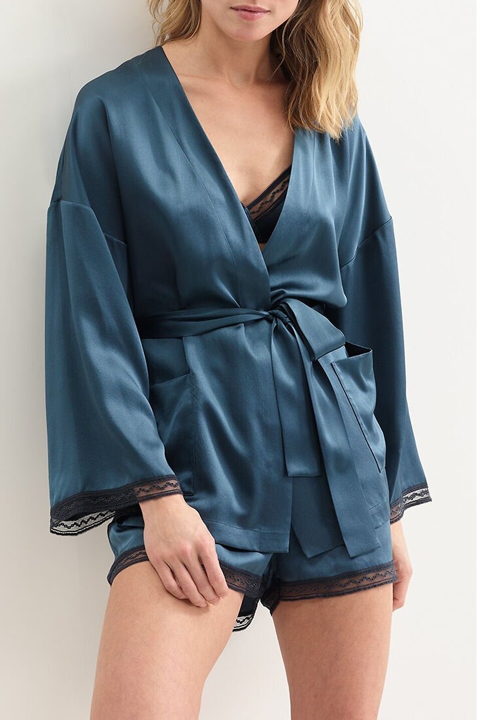 ERES Kimono en satin de soie et dentelle Ondine Femme BLEU 7