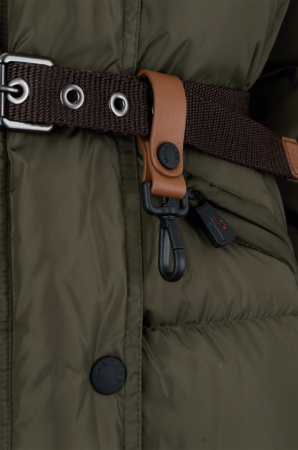 MONCLER GRENOBLE Kurze gesteppte Daunenjacke aus hochwertigem Funktionsstoff Salastrains Damen KHAKI 3