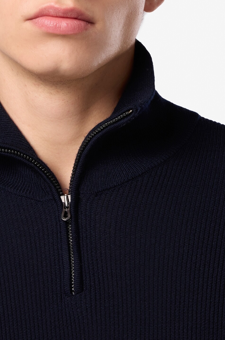 SEASE Gesteppter Rollkragenpullover aus Jersey Herren DUNKELBLAU 5