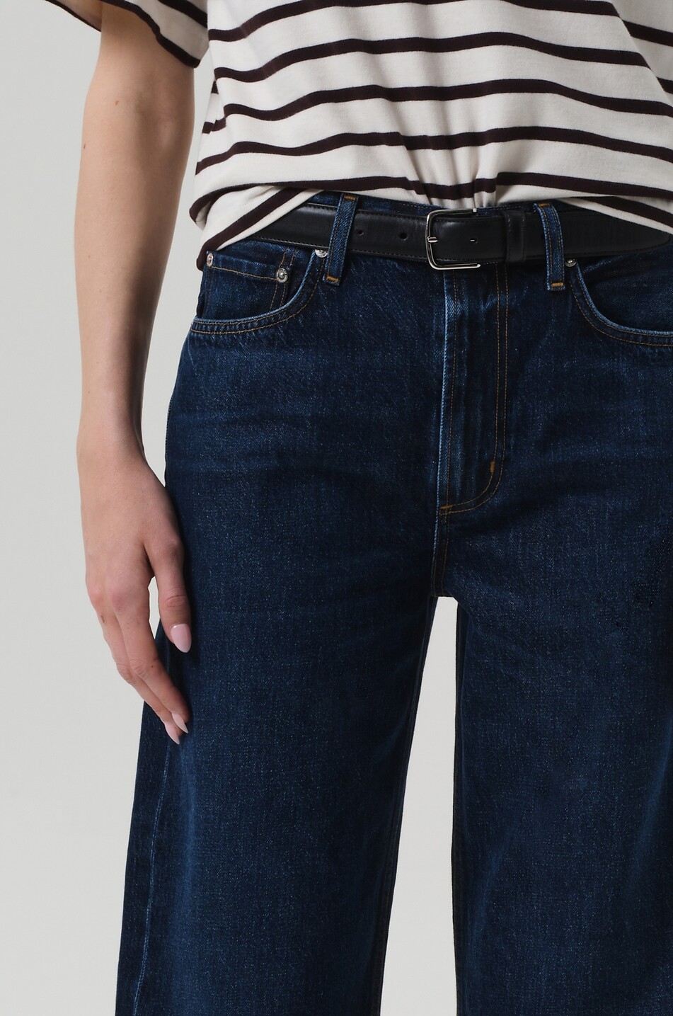 CITIZENS OF HUMANITY Miro Medina relaxed barrel leg jeans Women DARK BLUE 4