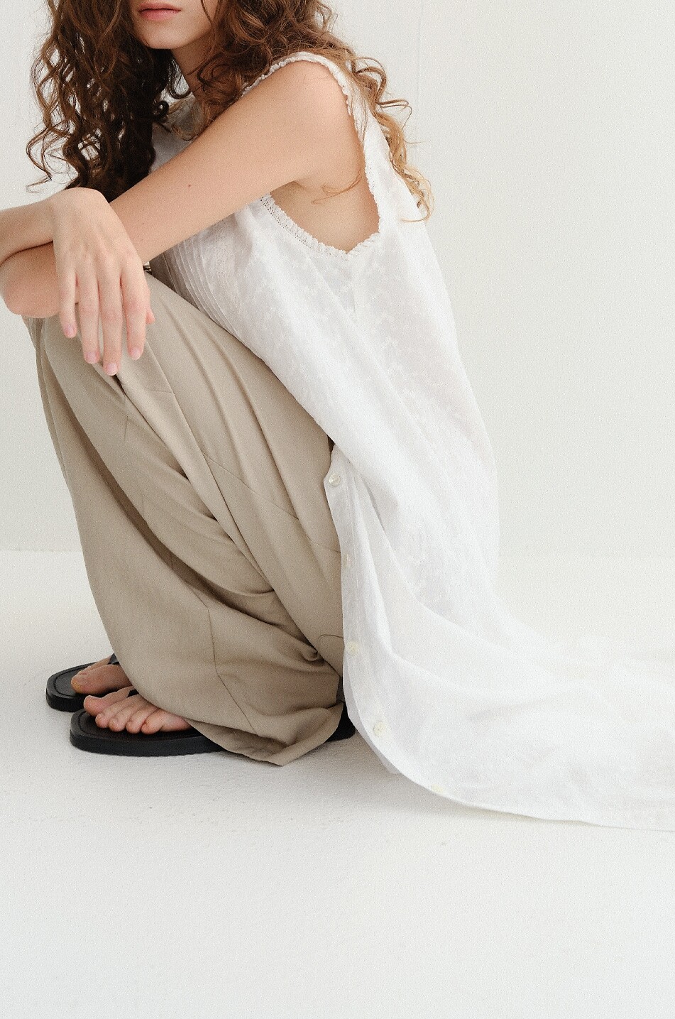 DUNST Fluid wide-leg linen trousers with drawstring Women BEIGE 4