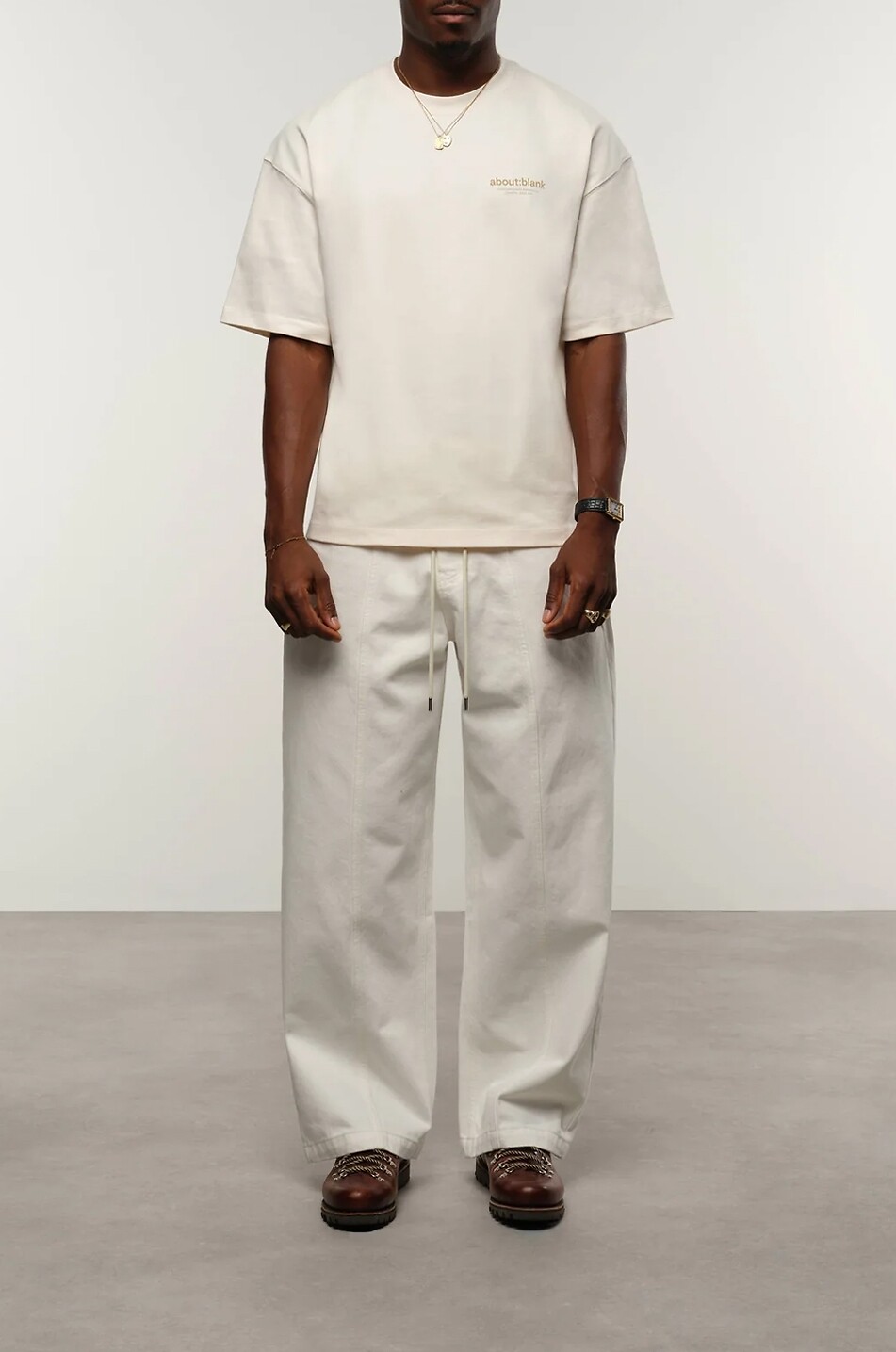 ABOUT:BLANK Emblem round-neck jersey T-shirt Men EGGSHELL 3
