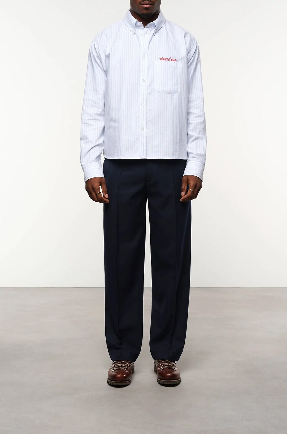 ABOUT:BLANK Pantalon baggy à pinces en toile Everyday Homme BLEU FONCE 3