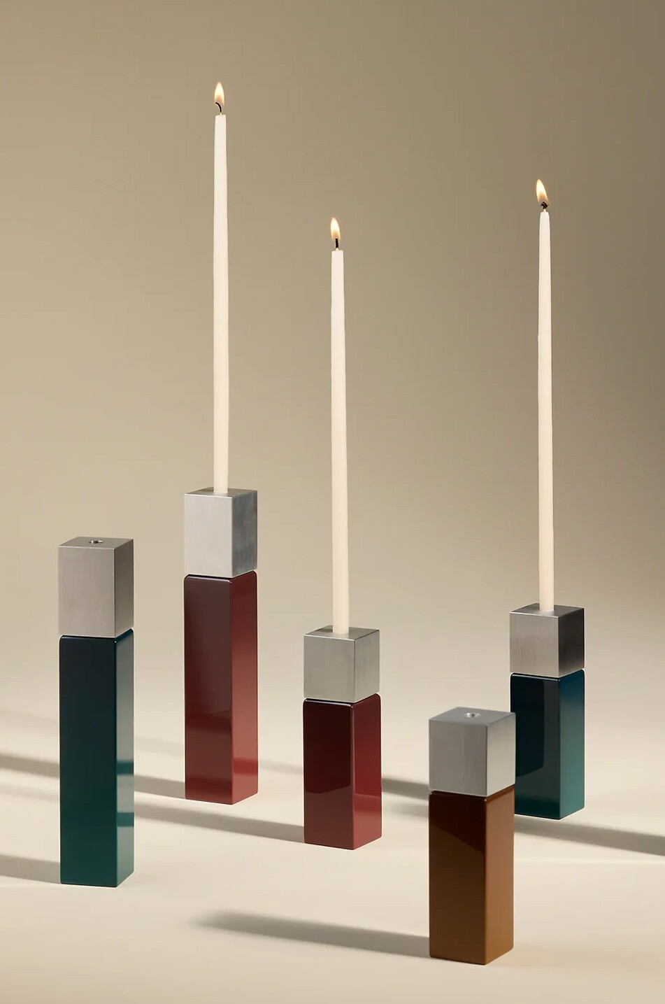 MAISON SARAH LAVOINE Kubischer Kerzenhalter Oscar - H23 Haus DUNKELROT 3