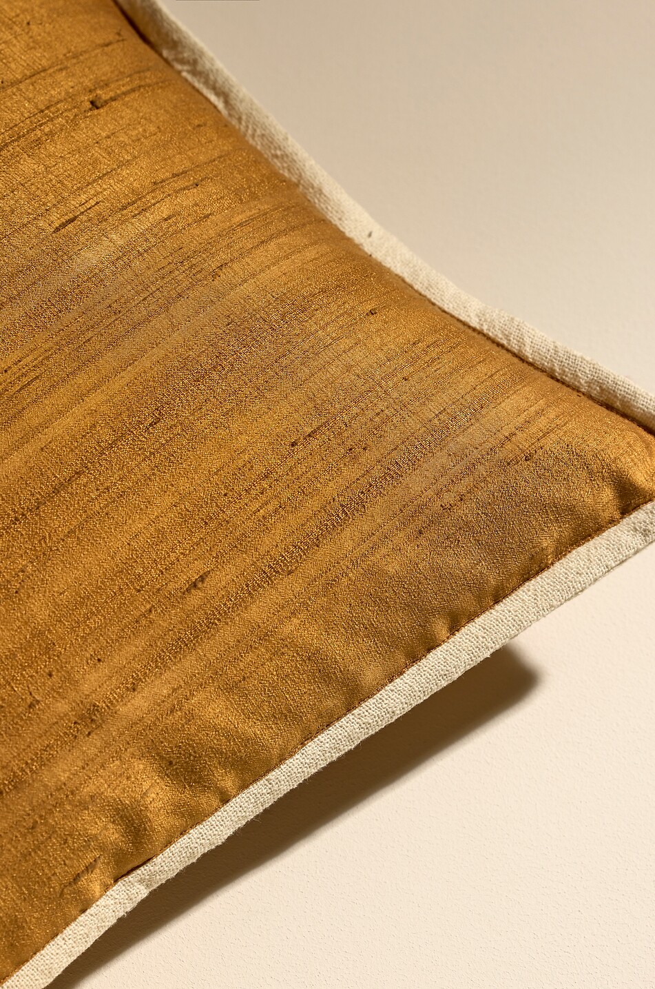 MAISON SARAH LAVOINE Séquence rectangular silk-blend cushion Home YELLOW 2