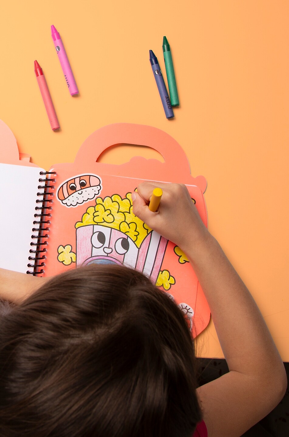 OMY Livre coloriage et autocollants enfant Yummy Unisexe MULTICOLORE 3