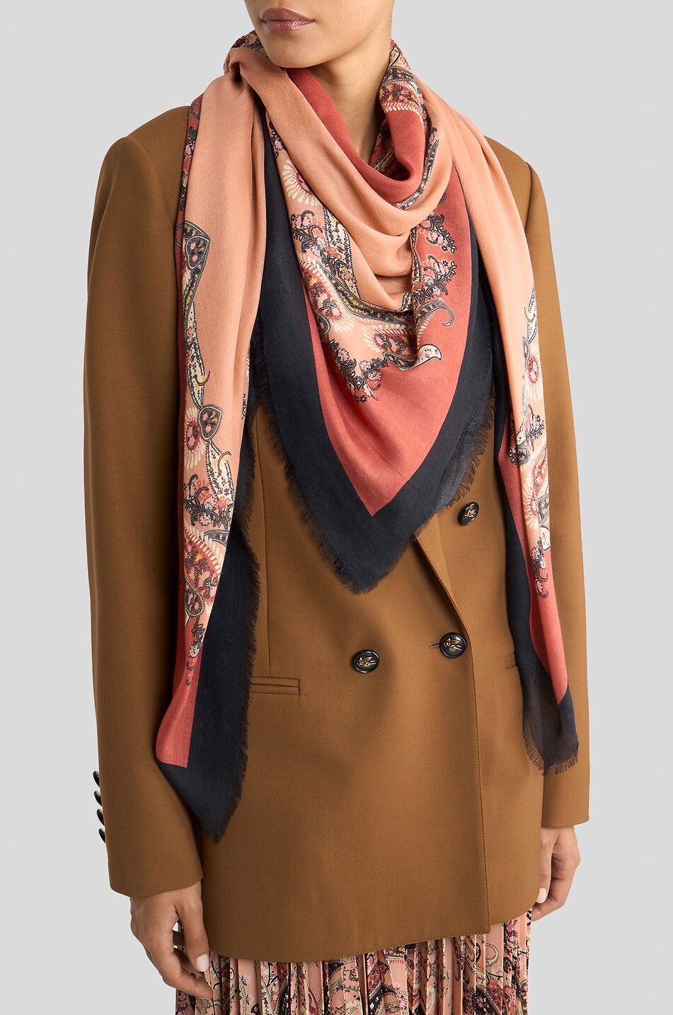 Foulard Vintage ETRO 100% Soie - Grand Modèle, Jaune, Occasion En Très Bon état
