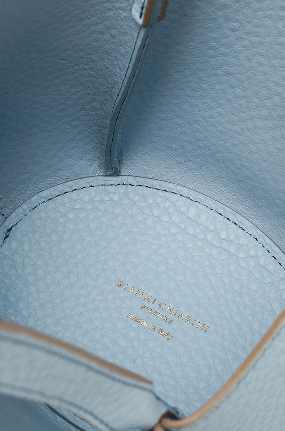 GIANNI CHIARINI Rechteckige Schultertasche aus genarbtem Leder Lily Damen HELLBLAU 5