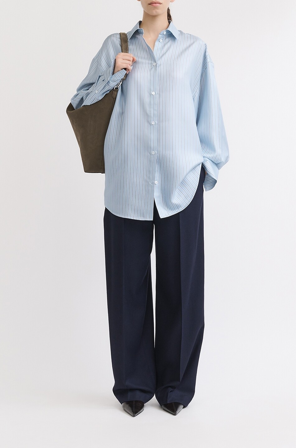 TOTEME Chemise oversize en satin de soie rayée Femme BLEU CLAIR 3