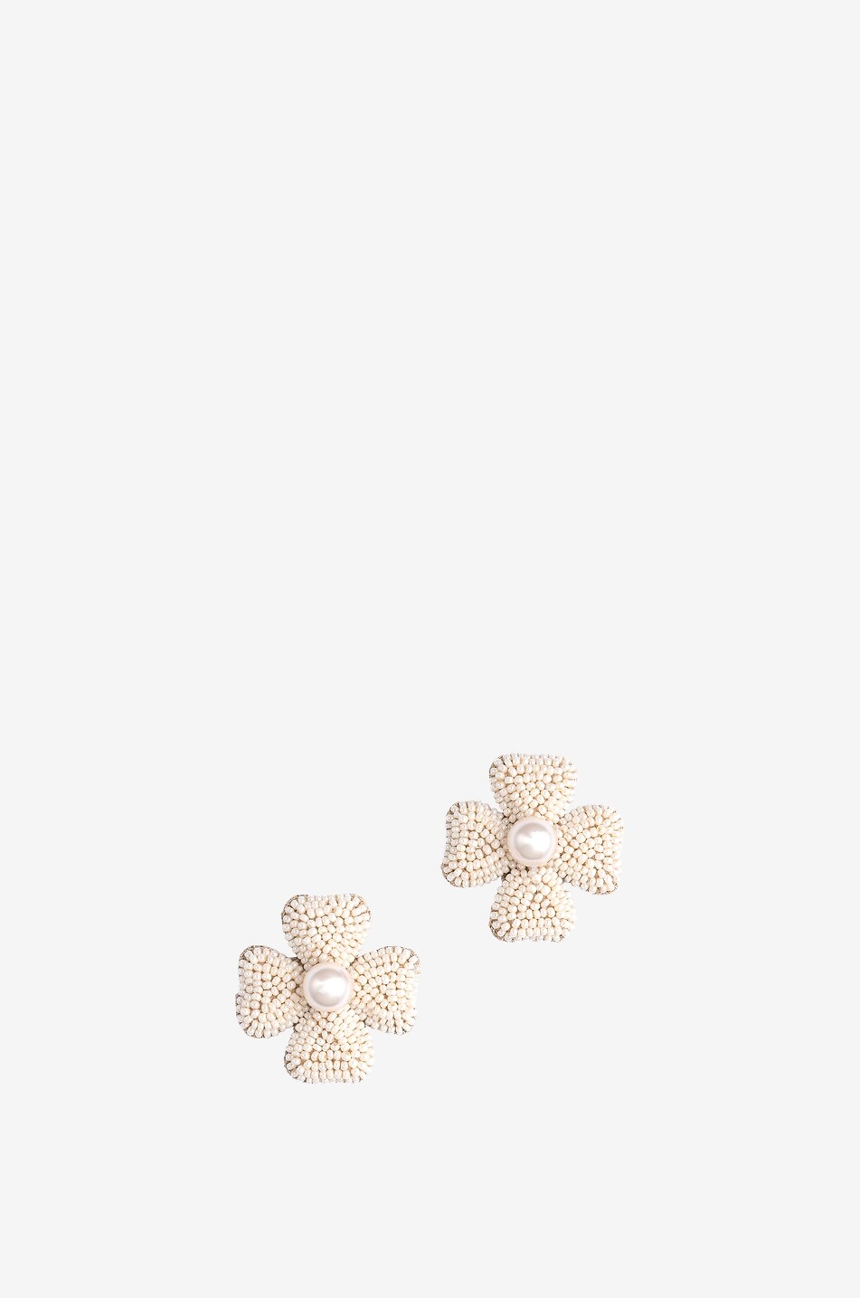 DEEPA GURNANI Clous d'oreilles en perles Liora Femme BLANC CASSE 1