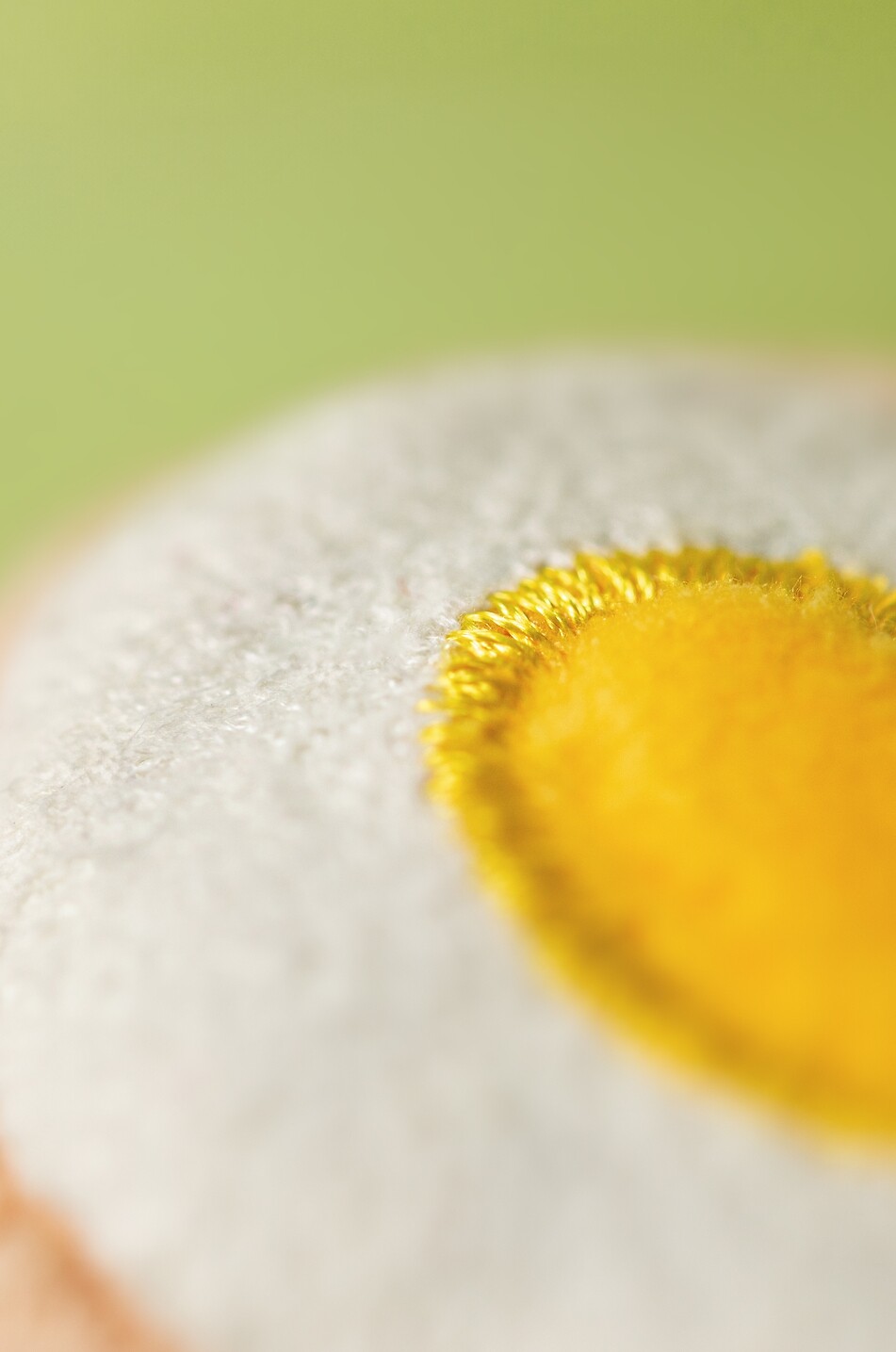 JELLYCAT Amuseables Eggetha Egg & Lance Soldier plush egg  MULTI COLOURED 4