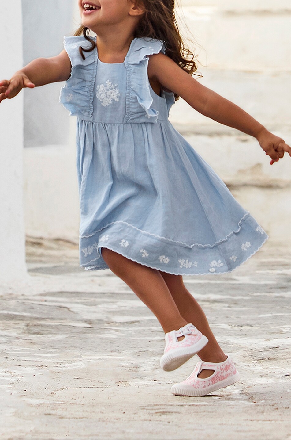 TARTINE ET CHOCOLAT Sleeveless flower-embroidered ruffled linen baby dress Baby BLUE 7