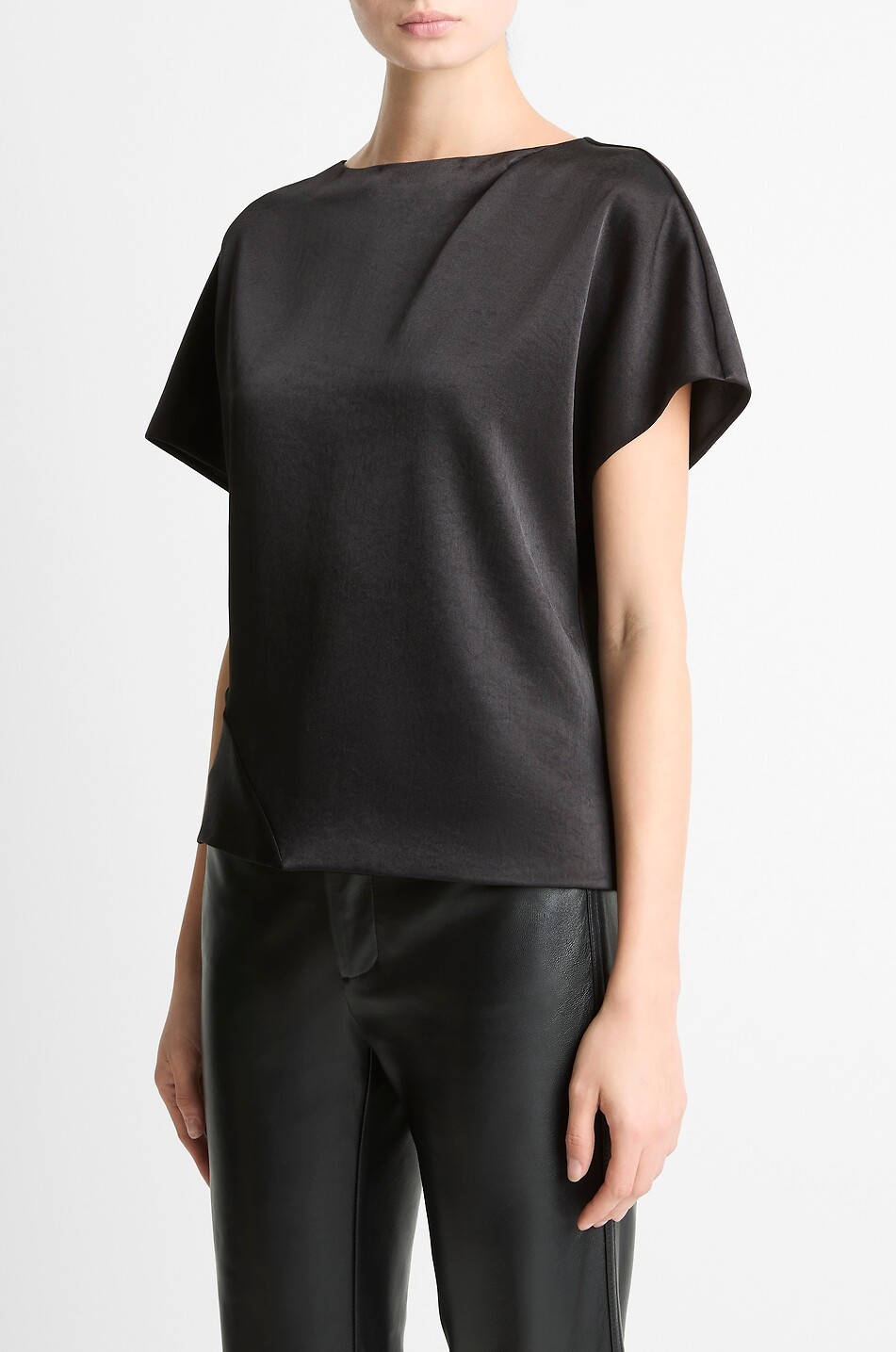 VINCE Top en satin à manches dolman courtes Femme NOIR 4