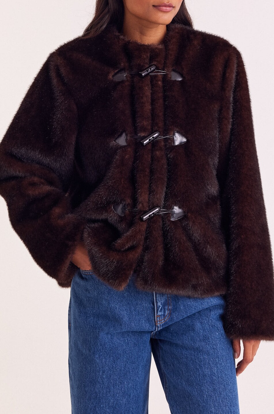 BALZAC PARIS Carla plush faux fur short coat Women DARK BROWN 4