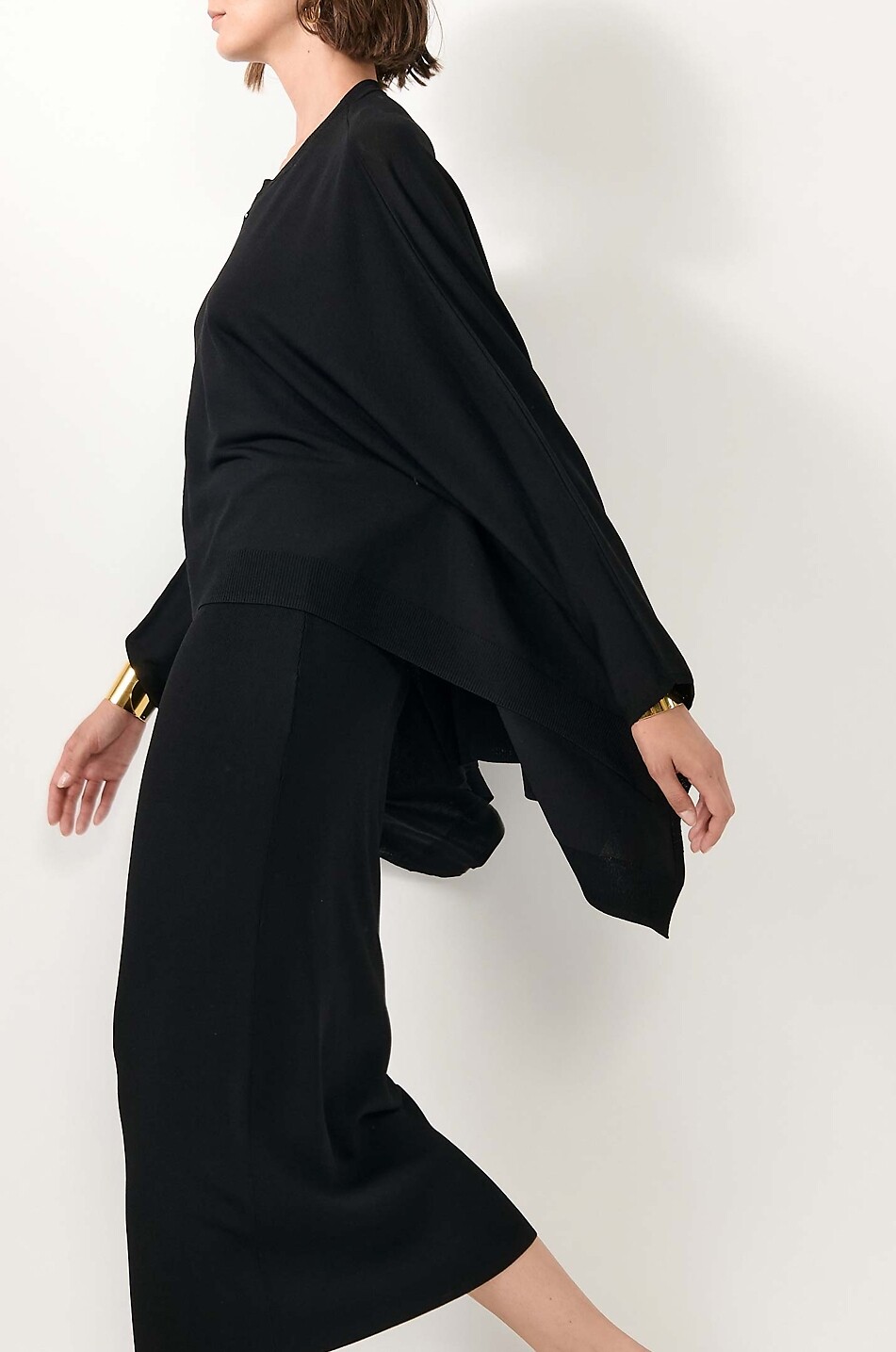 BARBARA BUI Oversize-Pullover mit Rundhalsausschnitt und Fledermausärmeln Damen SCHWARZ 5