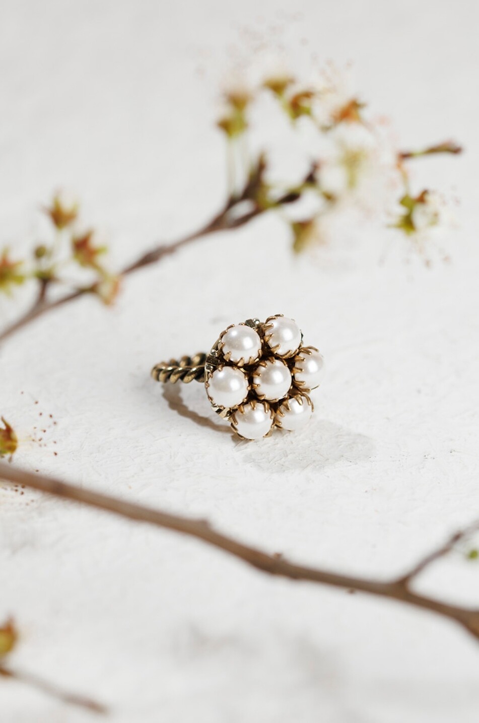 Bague ornée de perles Pizzo